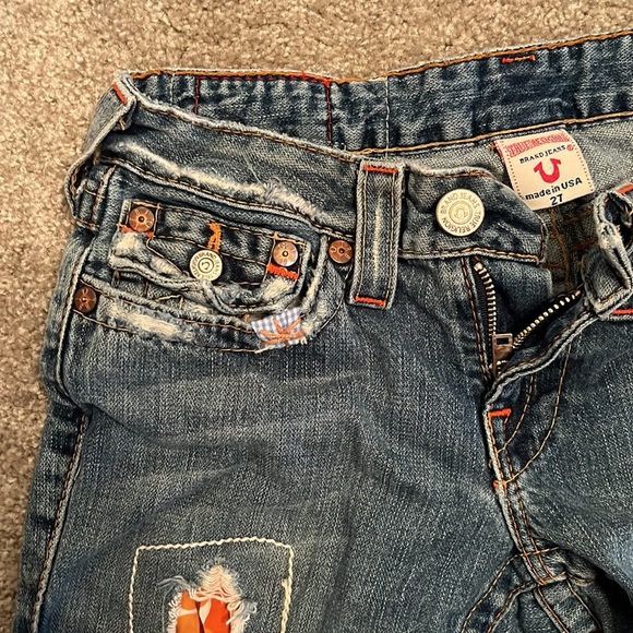 Preowned True Religion short shorts patches distressed- 27 - Picture 4 of 9